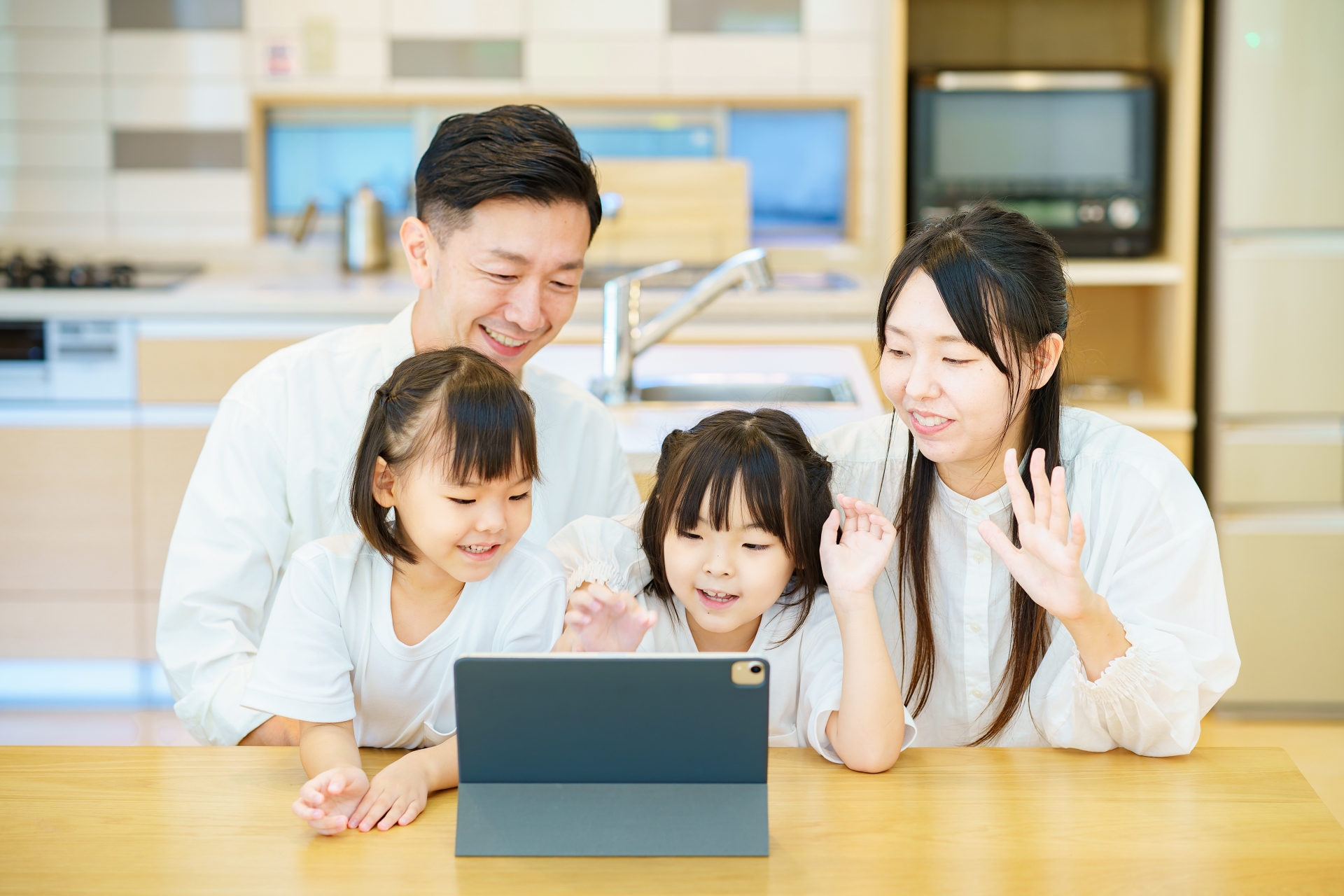 【子ども・家族向け】クラウティは本当に効果ある？オンライン英会話おすすめランキングTOP5